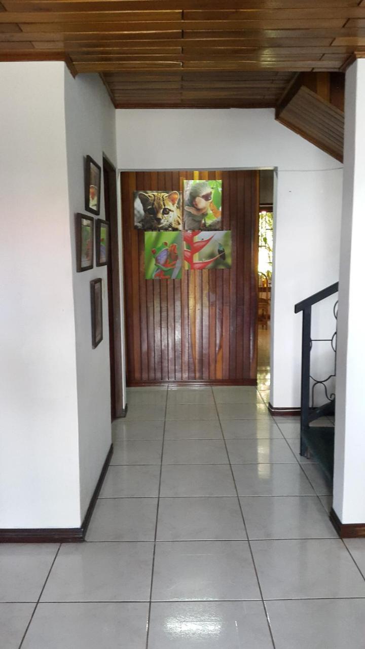Vida Tropical Bed & Breakfast Alajuela Exterior photo