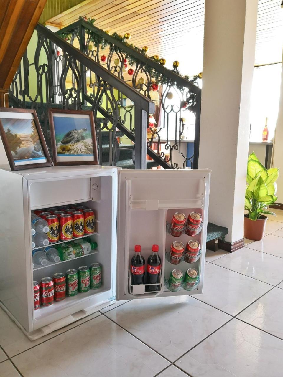 Vida Tropical Bed & Breakfast Alajuela Exterior photo